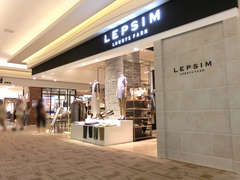 LEPSIM LOWRYS FARM 宜野湾コンベンションシティ店